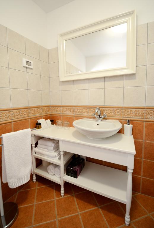 Holiday Home Nono Frane Lindar Luaran gambar
